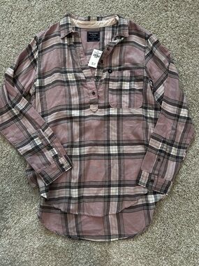 Abercrombie & Fitch Men's Mauve Plaid Button Pullover Shirt